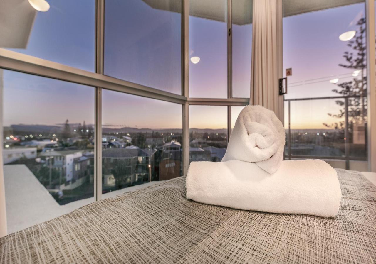Foreshore Beachfront Apartments Gold Coast Eksteriør bilde