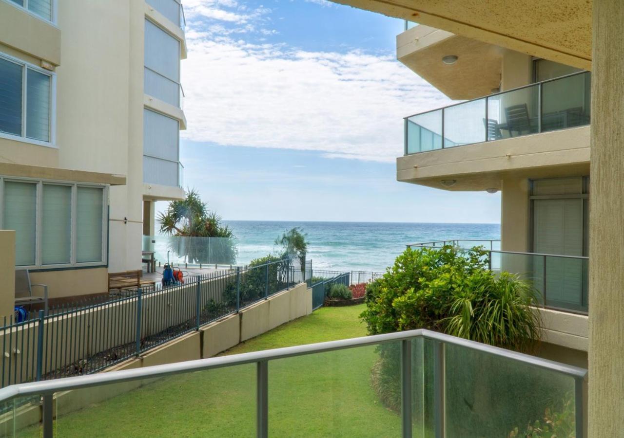 Foreshore Beachfront Apartments Gold Coast Eksteriør bilde