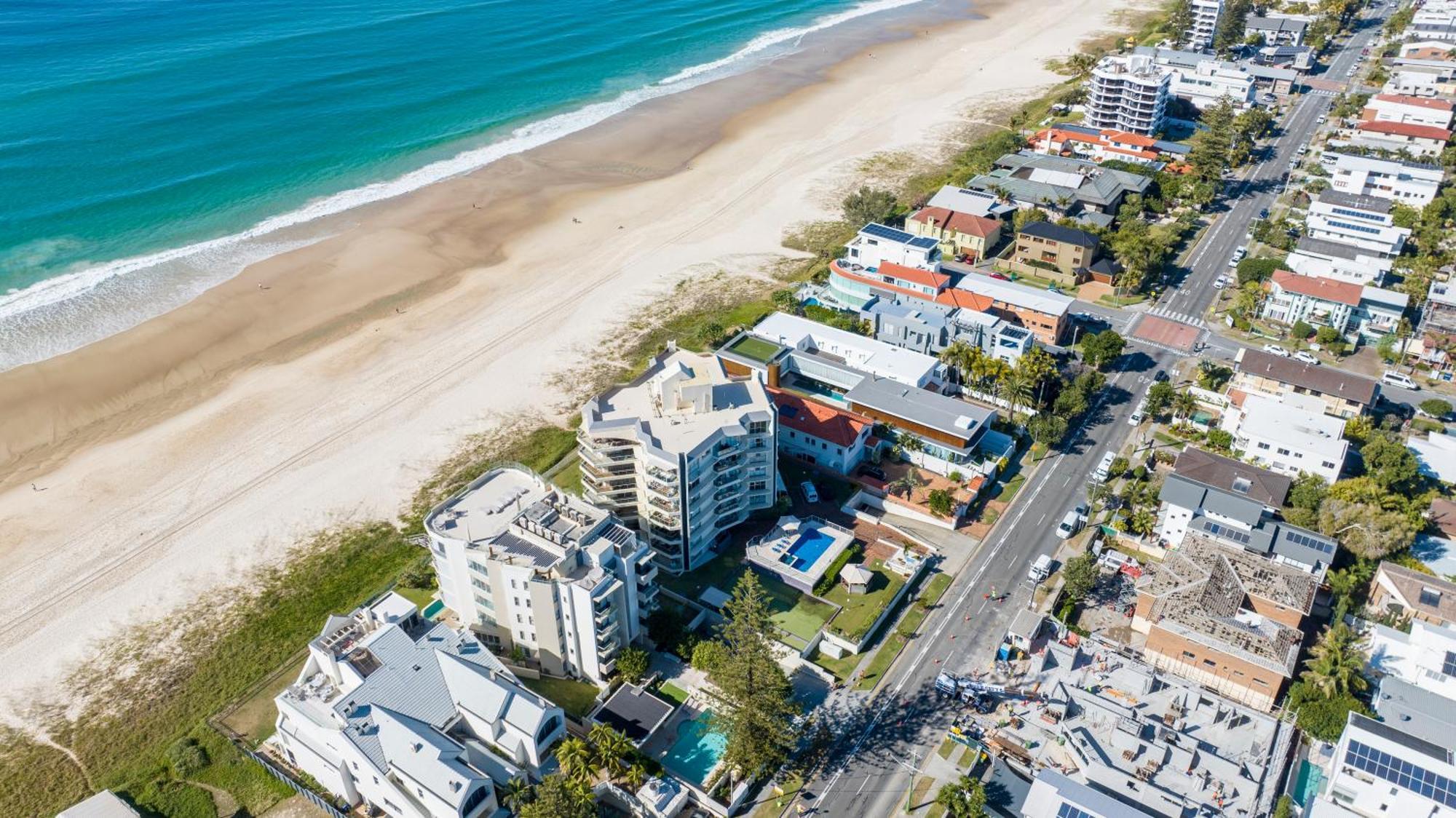 Foreshore Beachfront Apartments Gold Coast Eksteriør bilde