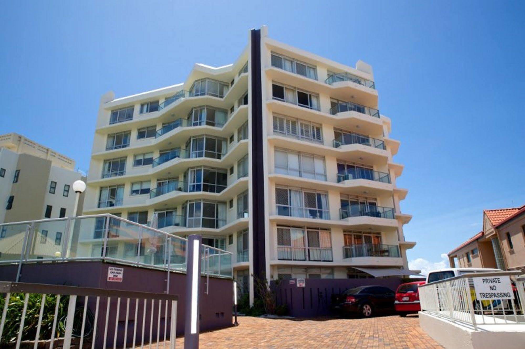 Foreshore Beachfront Apartments Gold Coast Eksteriør bilde